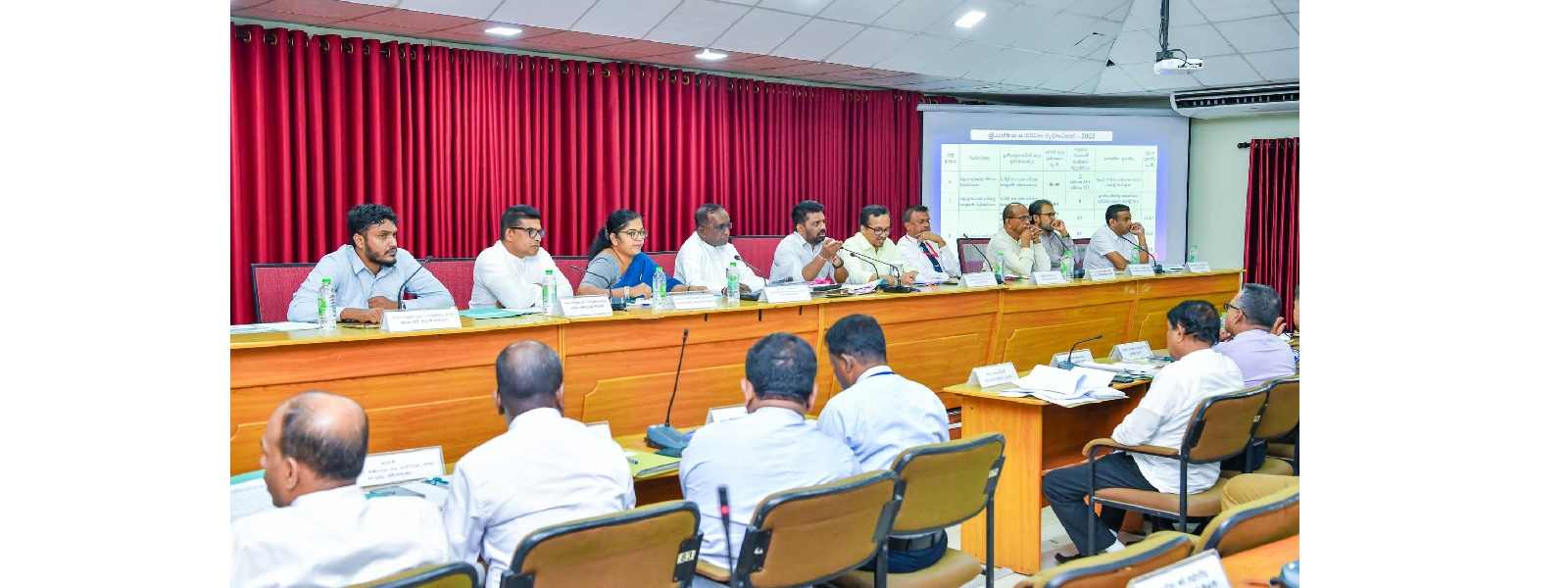 නිල්වලා ලවණ බාධකය:කමිටුවක් පත් කරන්නැයි උපදෙස්..